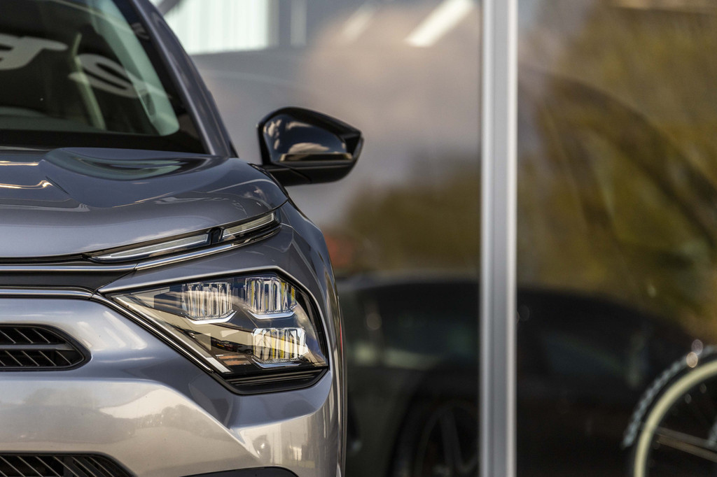 Citroën Ë-C4 (Z924DF) met abonnement