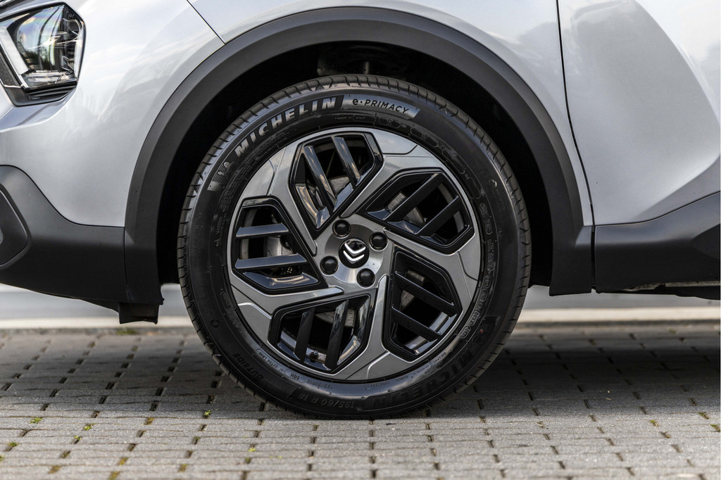 Citroën Ë-C4 (Z924DF) met abonnement