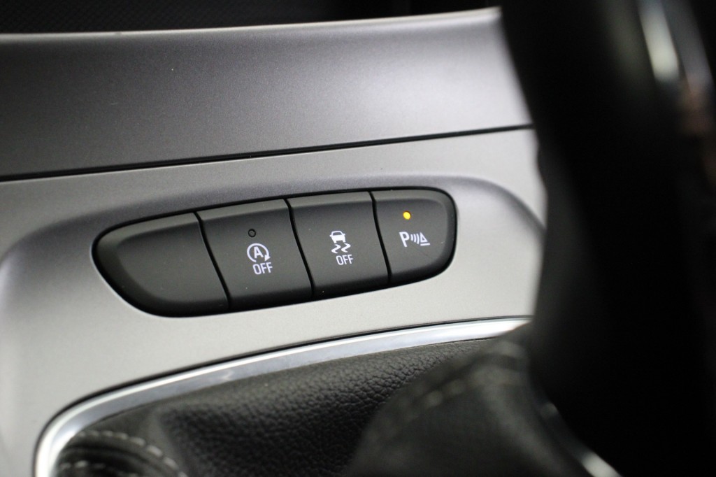 Opel Astra (K358VJ) met abonnement