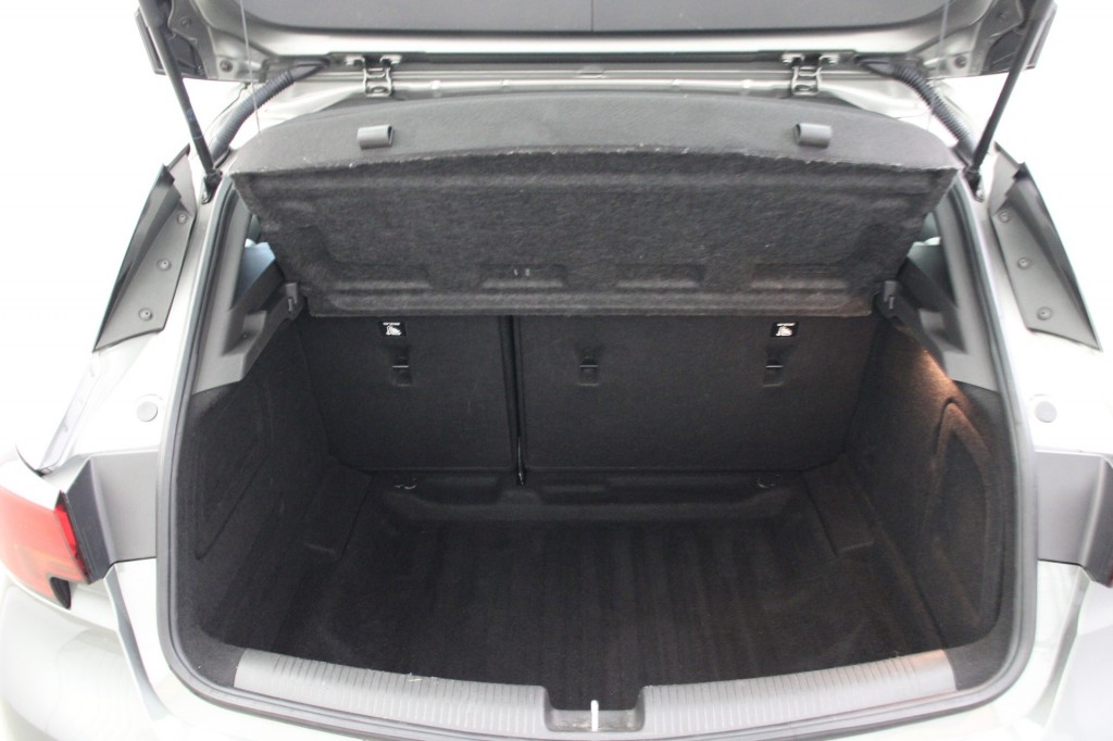 Opel Astra (K358VJ) met abonnement