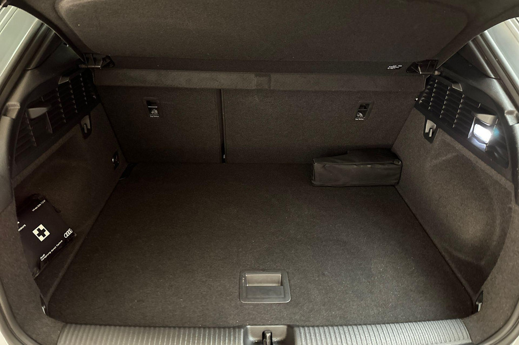 Audi Q2 (KFR85Z) met abonnement