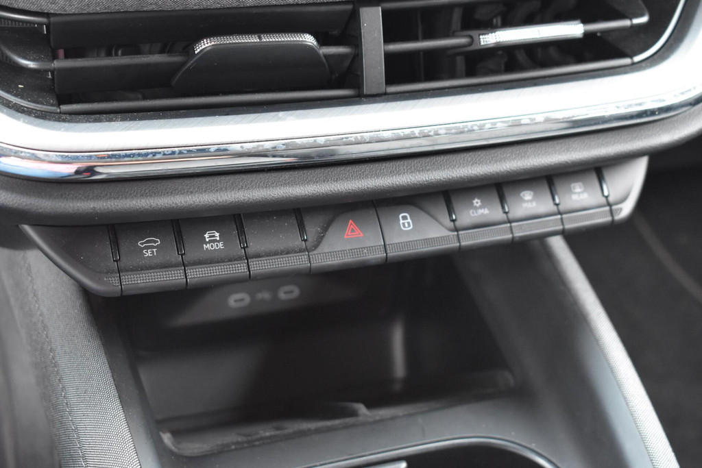 ŠKODA ENYAQ iV (P656FZ) met abonnement