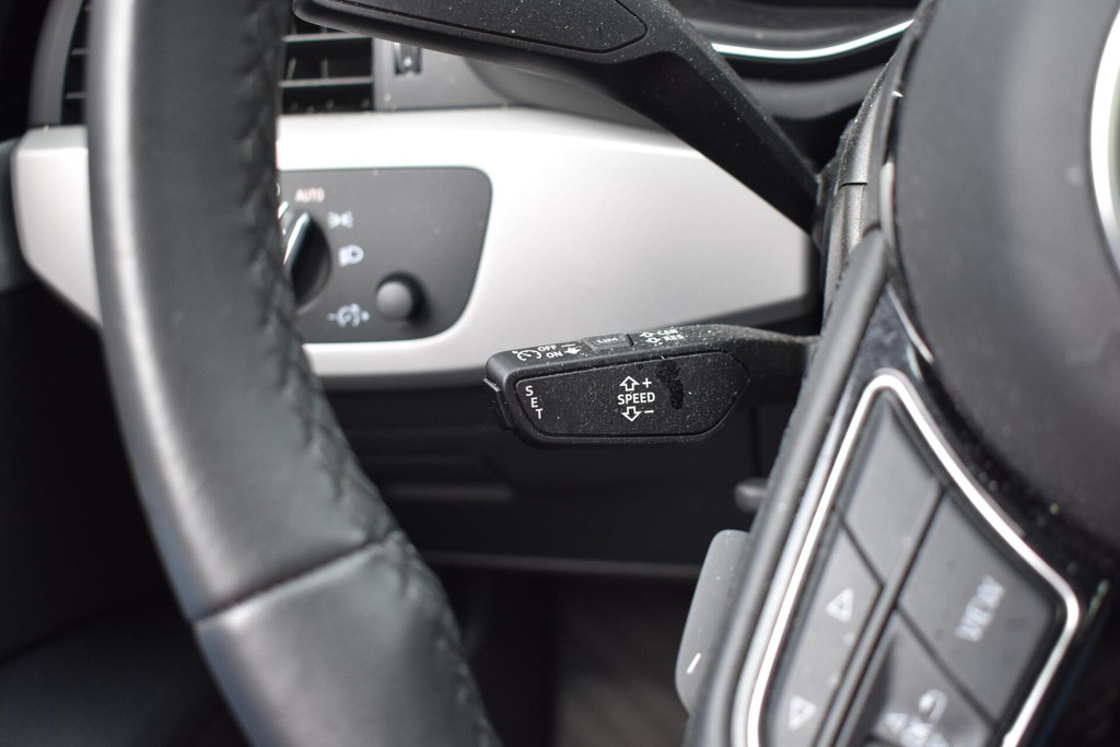 Audi A4 (S673VX) met abonnement