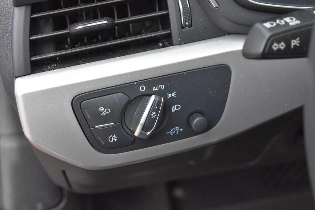 Audi A4 (S673VX) met abonnement