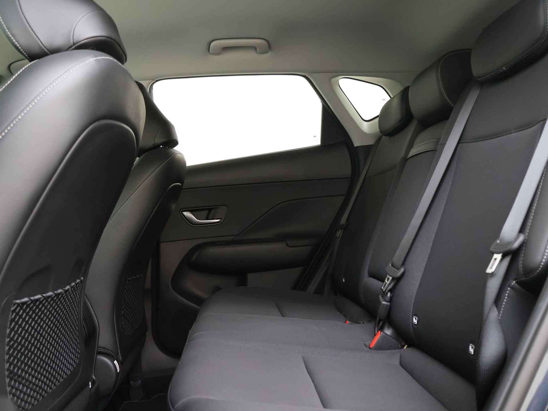 Hyundai Kona (JVX51N) met abonnement
