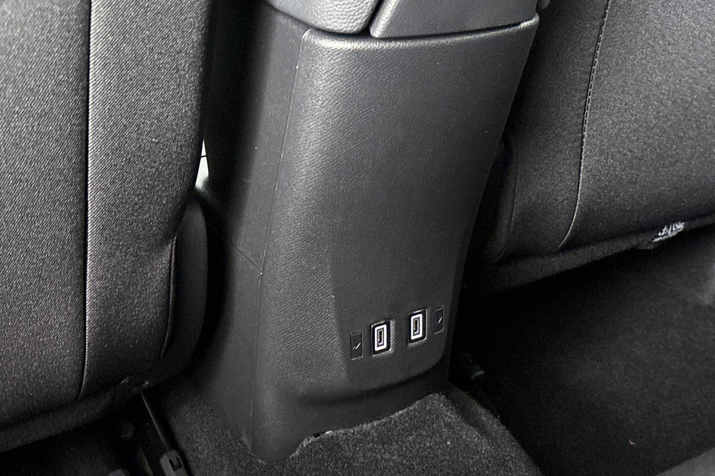 Opel Corsa (KDZ33R) met abonnement