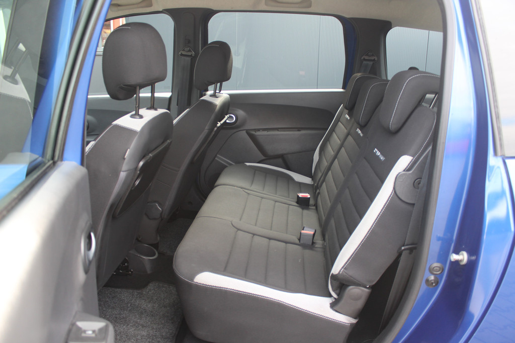 Dacia Lodgy (N491SV) met abonnement