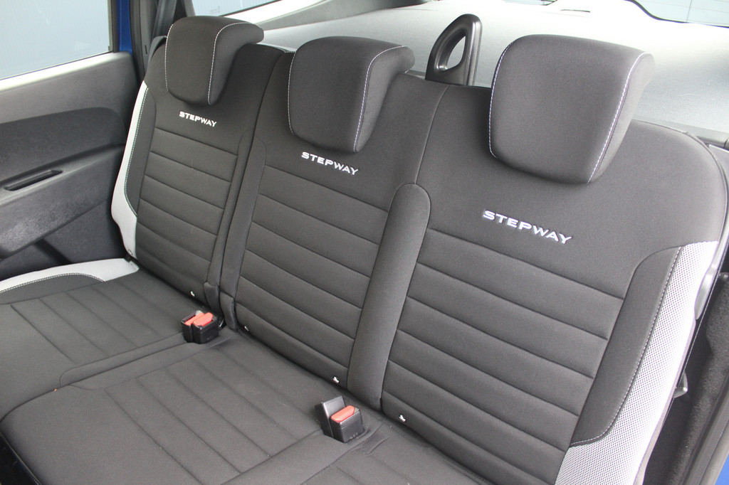 Dacia Lodgy (N491SV) met abonnement