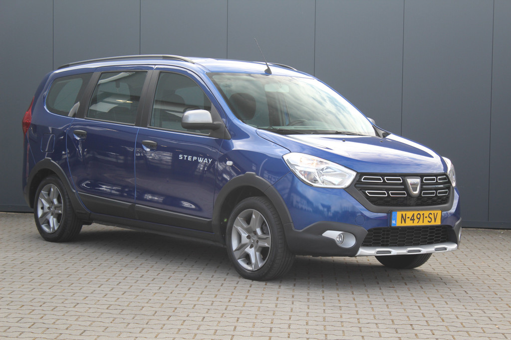 Dacia Lodgy (N491SV) met abonnement