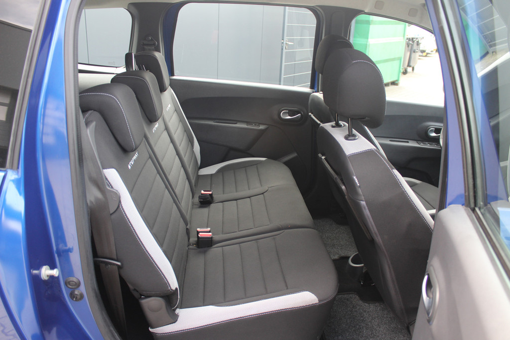 Dacia Lodgy (N491SV) met abonnement