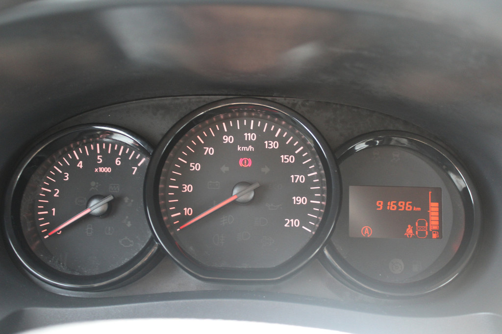 Dacia Lodgy (N491SV) met abonnement