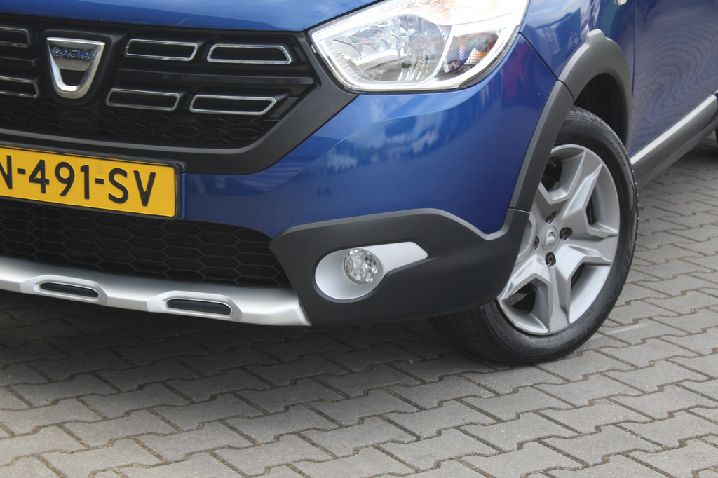 Dacia Lodgy (N491SV) met abonnement