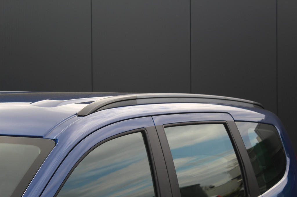 Dacia Lodgy (N491SV) met abonnement