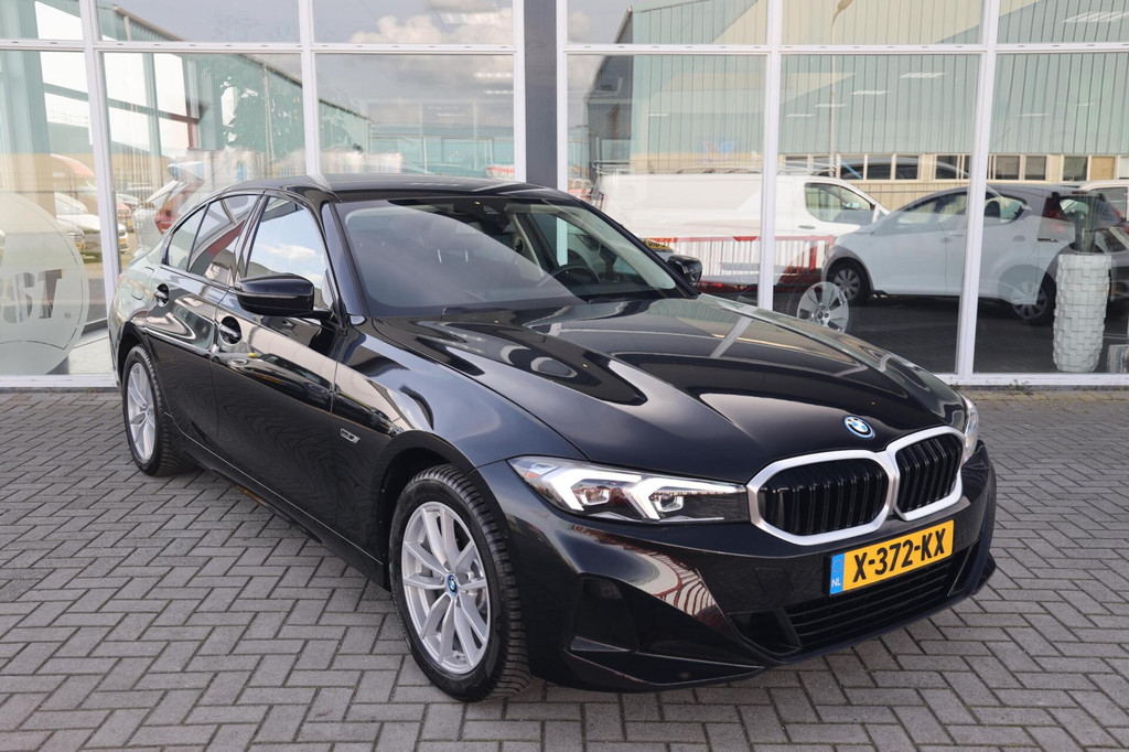 BMW 3 Serie (X372KX) met abonnement