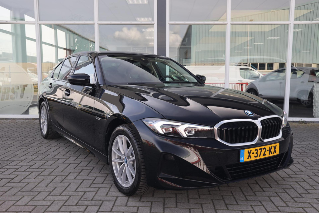 BMW 3 Serie (X372KX) met abonnement