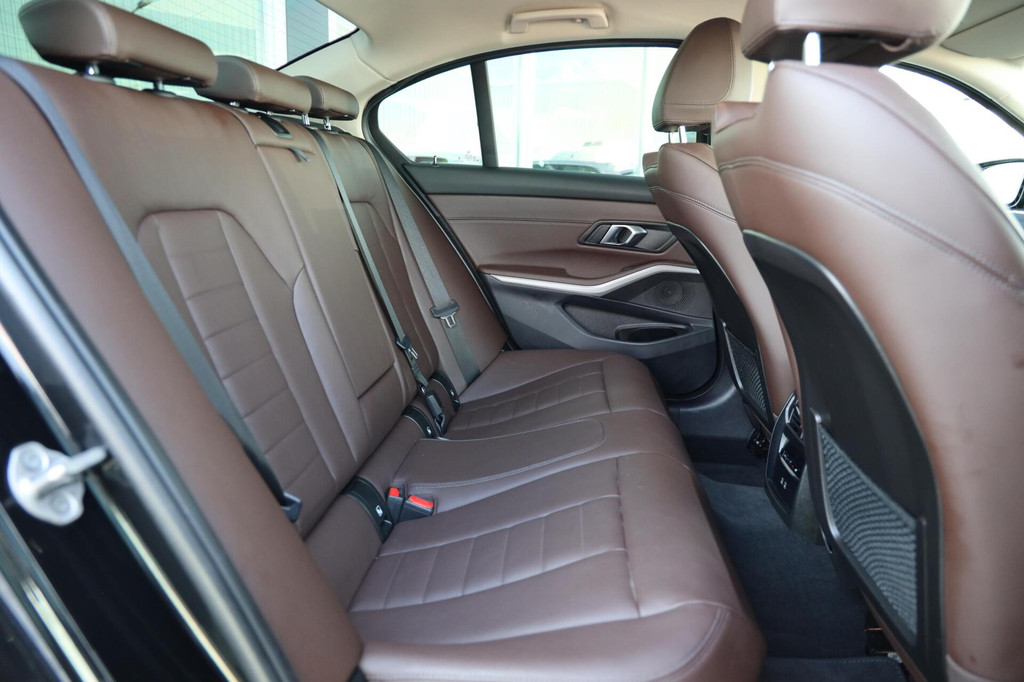 BMW 3 Serie (X372KX) met abonnement