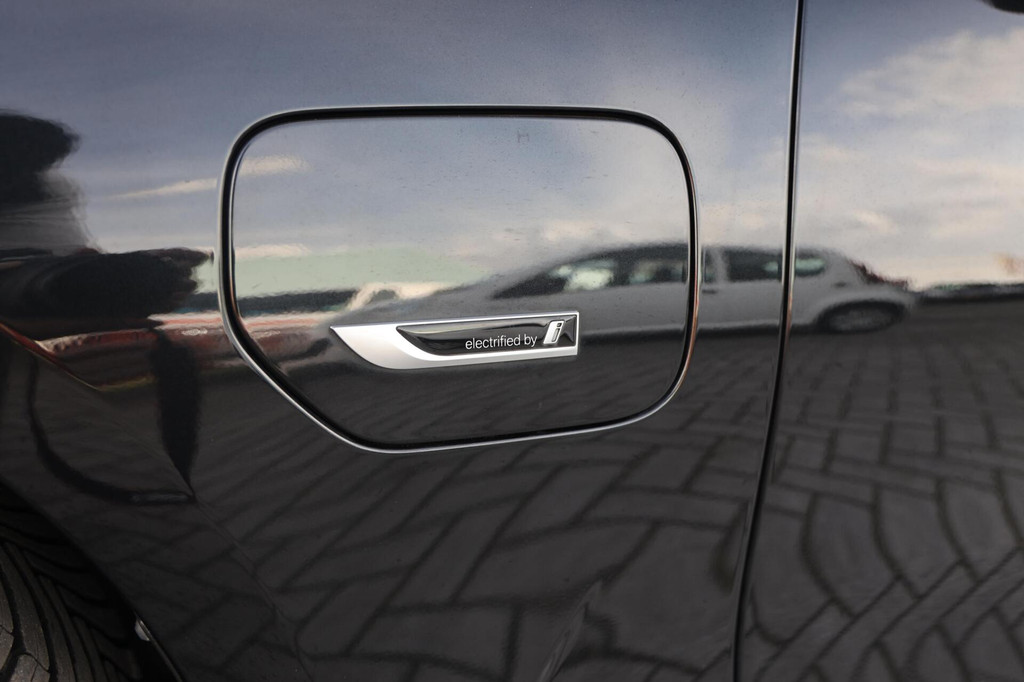 BMW 3 Serie (X372KX) met abonnement