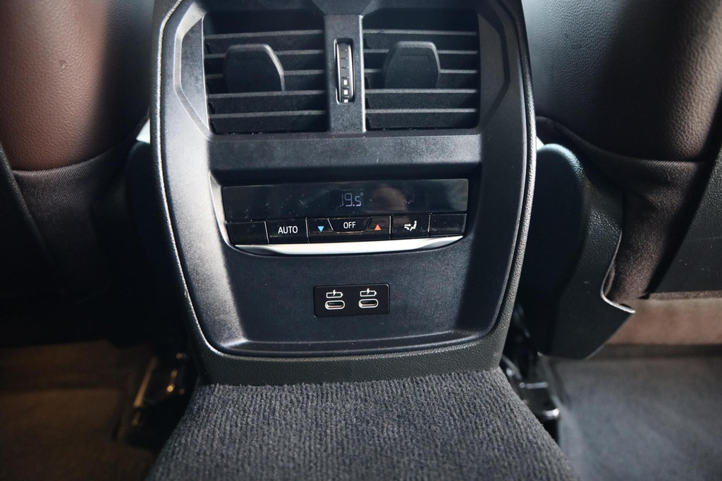 BMW 3 Serie (X372KX) met abonnement