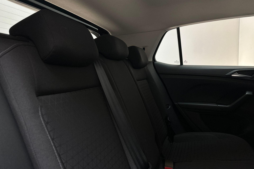 Volkswagen T-Cross (X464DS) met abonnement