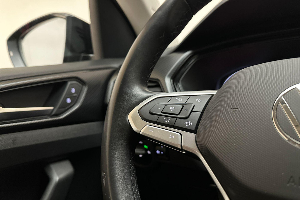 Volkswagen T-Cross (X464DS) met abonnement