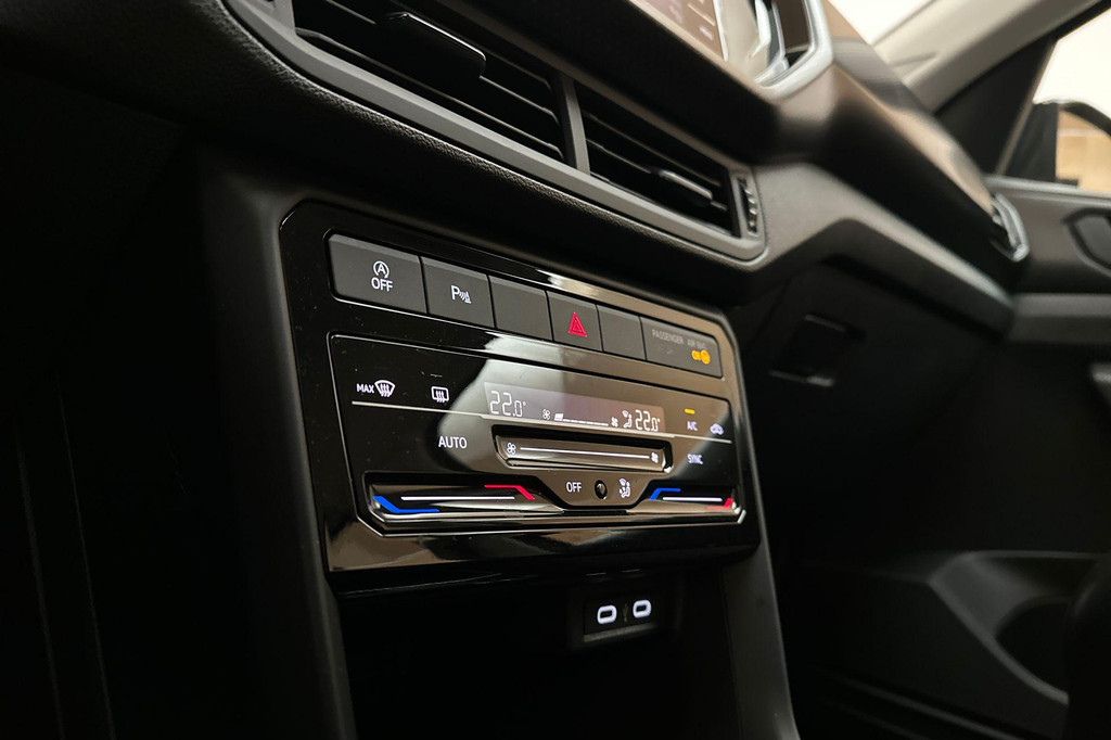 Volkswagen T-Cross (X464DS) met abonnement