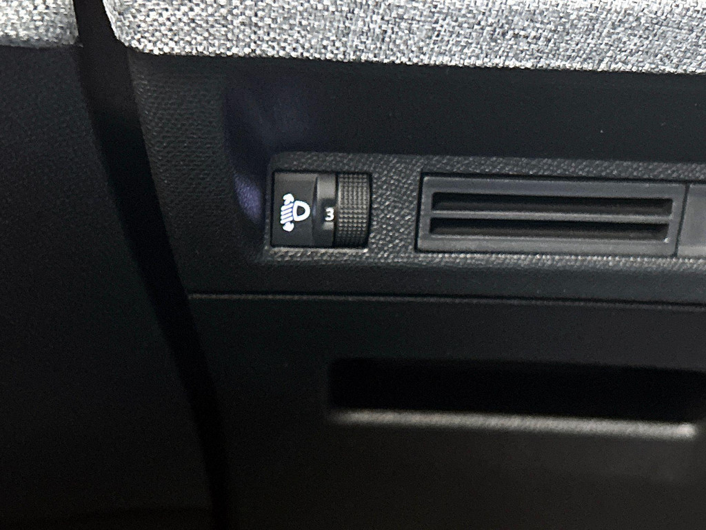 Peugeot 3008 (KFP75R) met abonnement