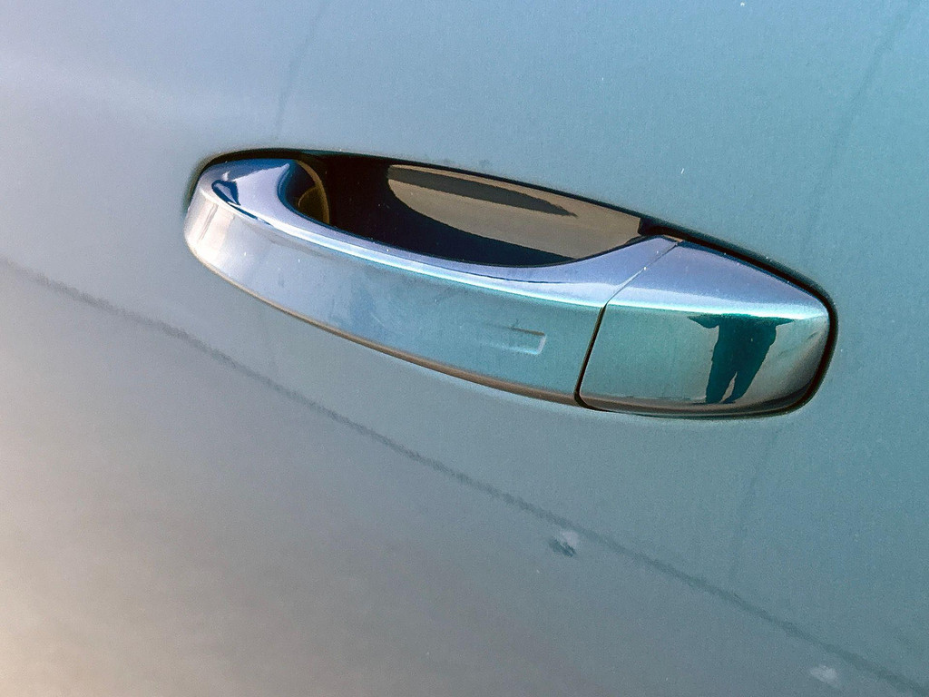 Peugeot 3008 (KFP75R) met abonnement