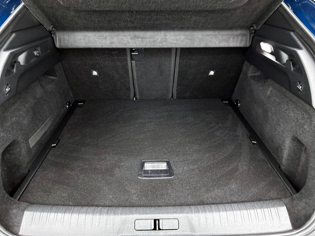 Peugeot 3008 (KFP75R) met abonnement