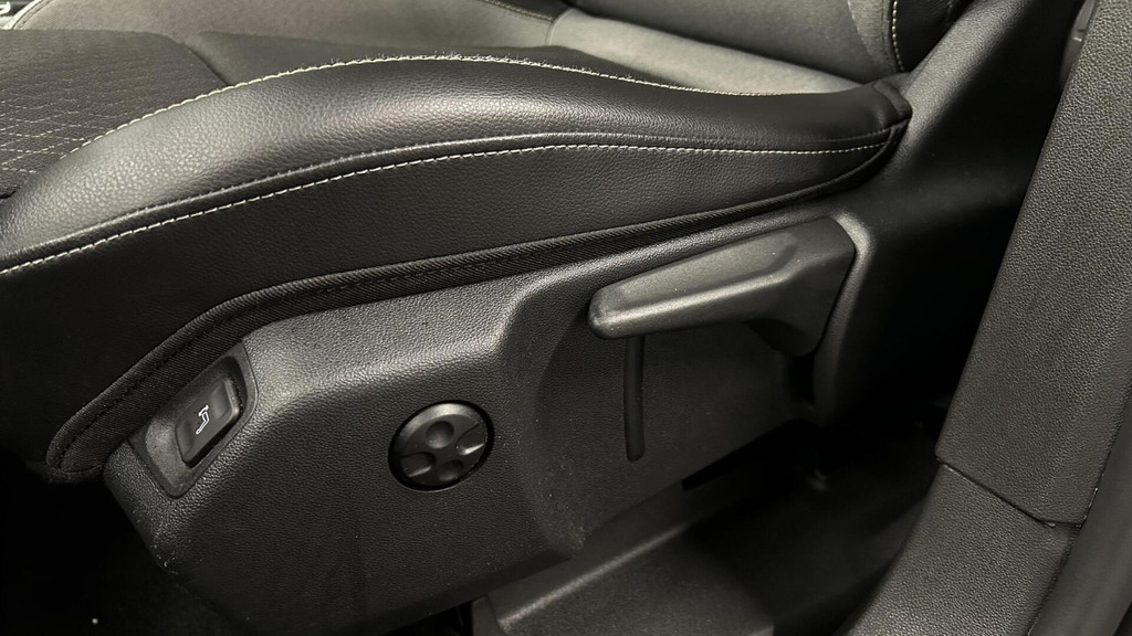 Opel Grandland X (K825VS) met abonnement