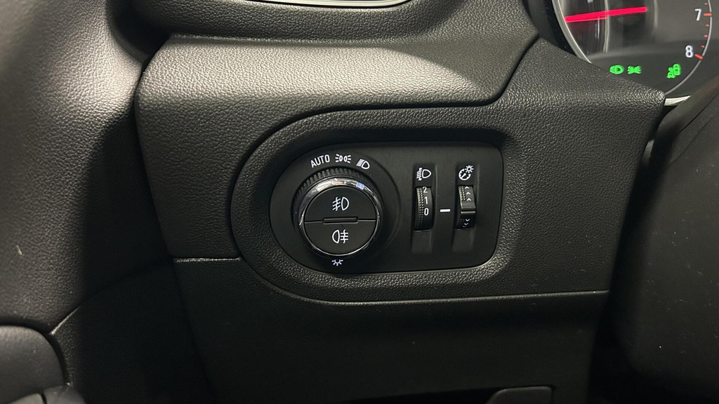 Opel Grandland X (K825VS) met abonnement