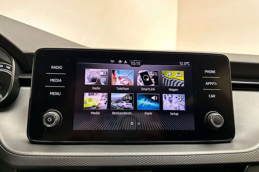 ŠKODA Scala (X249PD) met abonnement