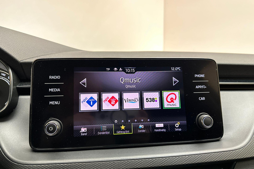 ŠKODA Scala (X249PD) met abonnement