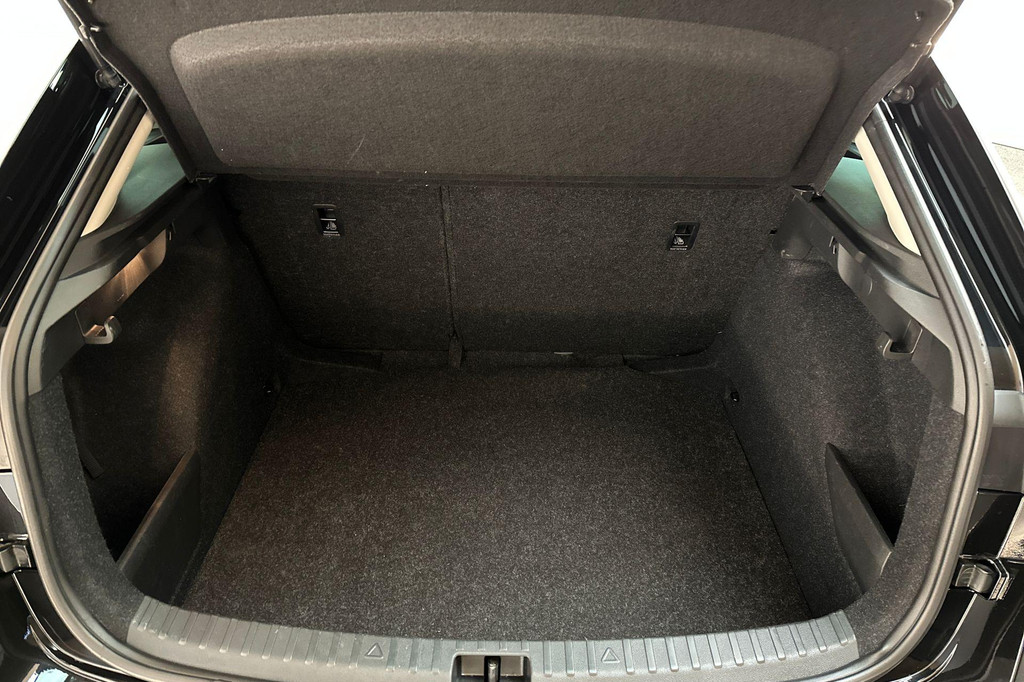 ŠKODA Scala (X249PD) met abonnement