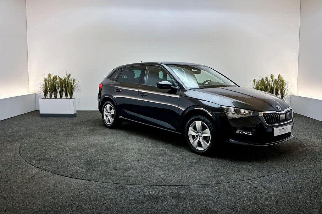 ŠKODA Scala (X249PD) met abonnement