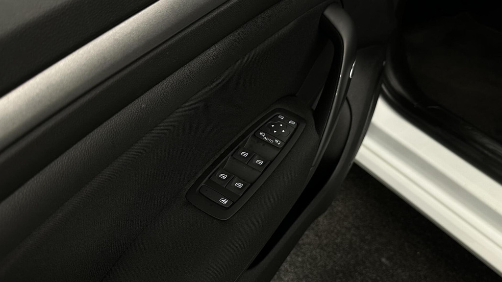 Renault MEGANE Estate (P288GL) met abonnement