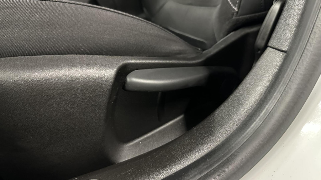 Renault MEGANE Estate (P288GL) met abonnement