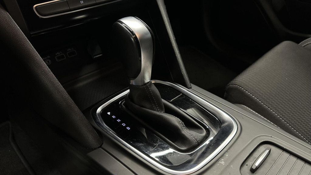 Renault MEGANE Estate (P288GL) met abonnement