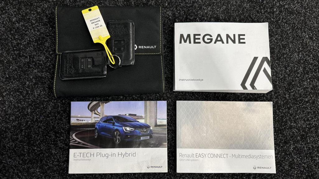 Renault MEGANE Estate (P288GL) met abonnement