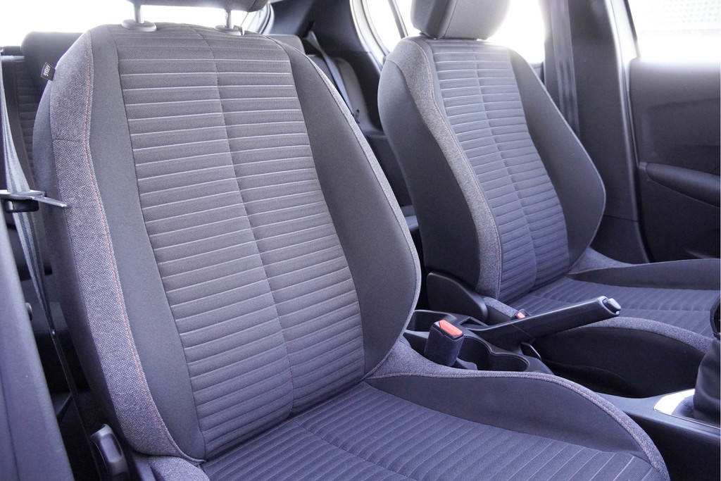 Peugeot 208 (T691TH) met abonnement