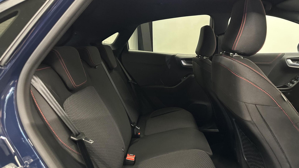 Ford Puma (K404XB) met abonnement