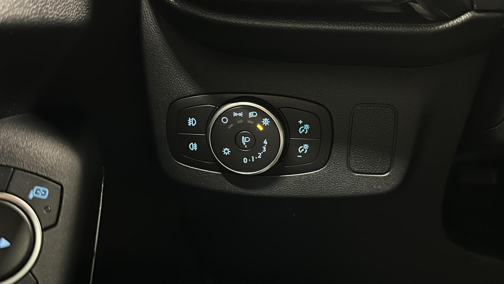 Ford Puma (K404XB) met abonnement