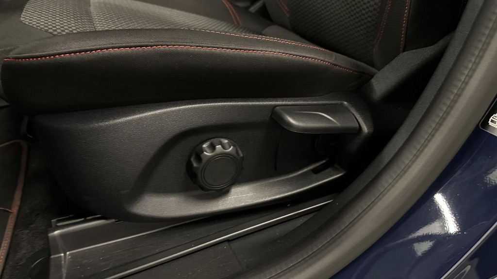 Ford Puma (K404XB) met abonnement