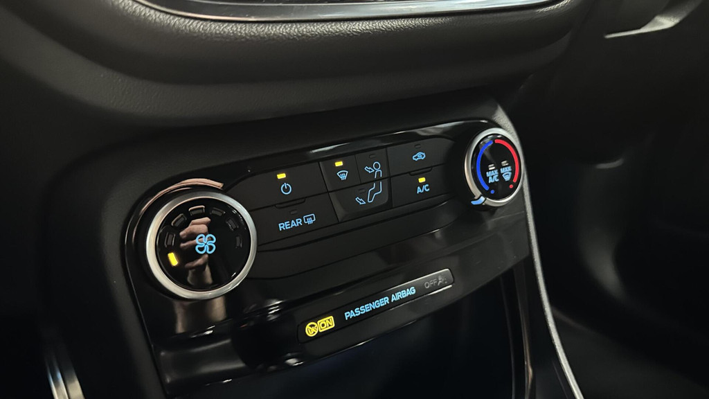 Ford Puma (K404XB) met abonnement