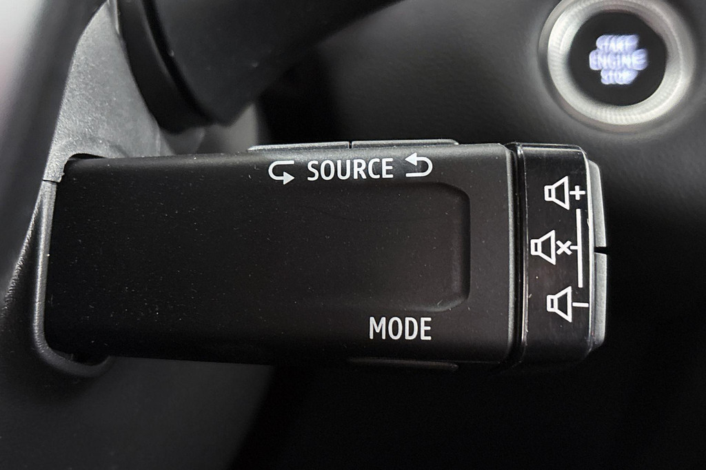 Renault Captur (KGJ04K) met abonnement