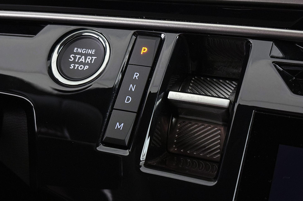 Peugeot 3008 (KFP32J) met abonnement