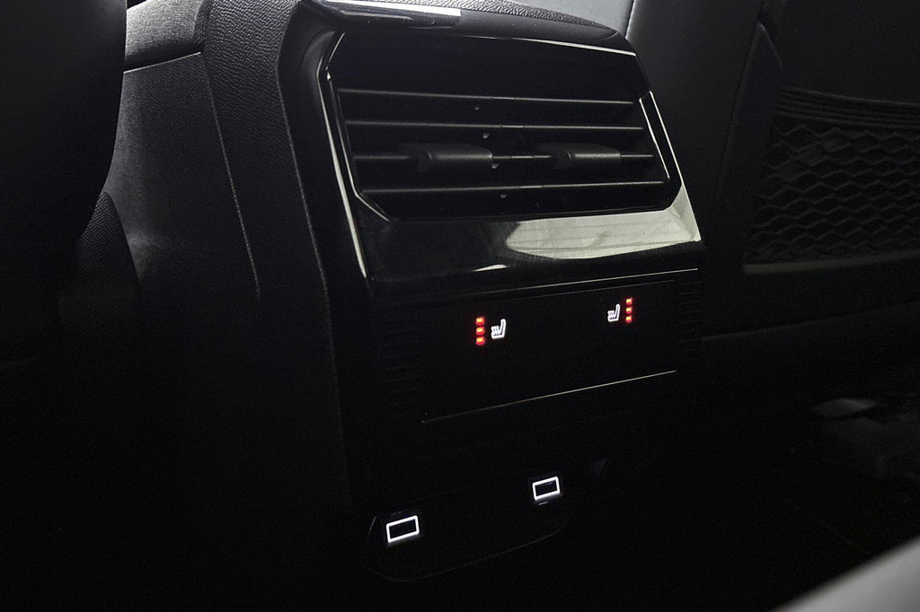 Peugeot 3008 (KFP32J) met abonnement