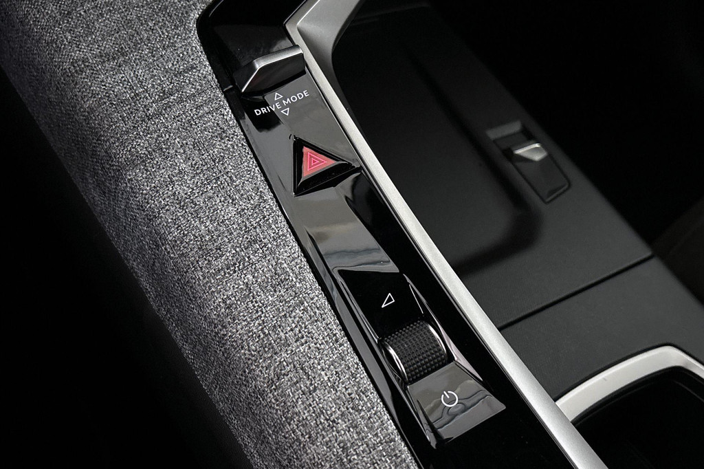 Peugeot 3008 (KFP32J) met abonnement