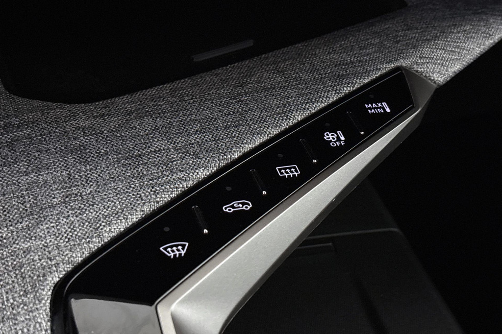 Peugeot 3008 (KFP32J) met abonnement