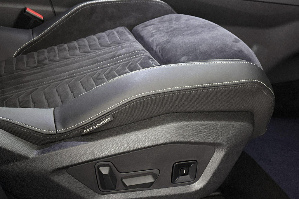 Peugeot 3008 (KFP32J) met abonnement