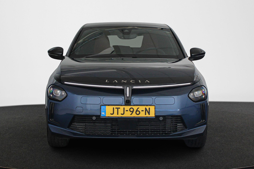 Lancia Ypsilon (JTJ96N) met abonnement